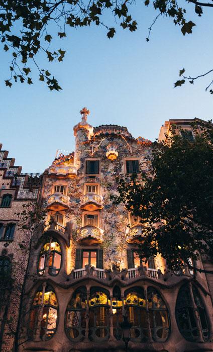 Casa Batlló, Passeig de Gràcia, Barcelona, Spain@ Foto di Theodor Vasile su Unsplash