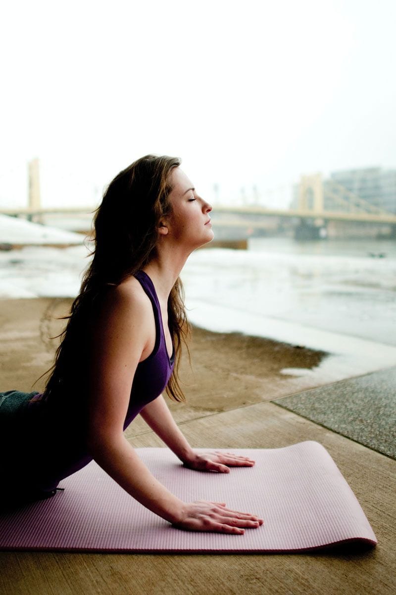 Posizioni Yoga per principianti @Katherine Hanlontinymountain