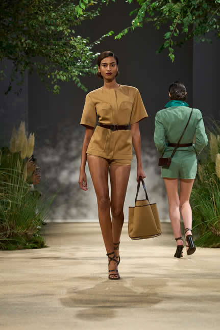 Sfilata MAX MARA SS24