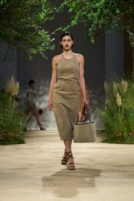 Sfilata MAX MARA SS24