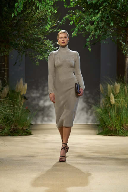 Sfilata MAX MARA SS24