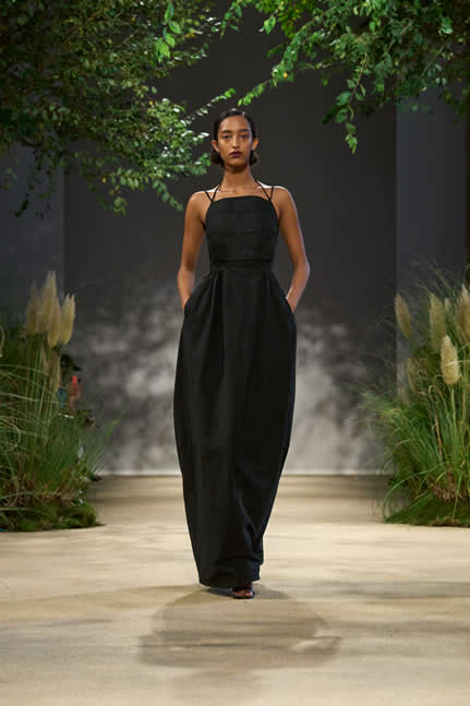 Sfilata MAX MARA SS24