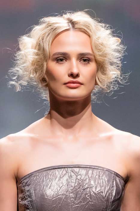 Foto Copertina : @Launchmetrics Spotlights Marmar HalimSpring Summer 2023, Haute Couture
