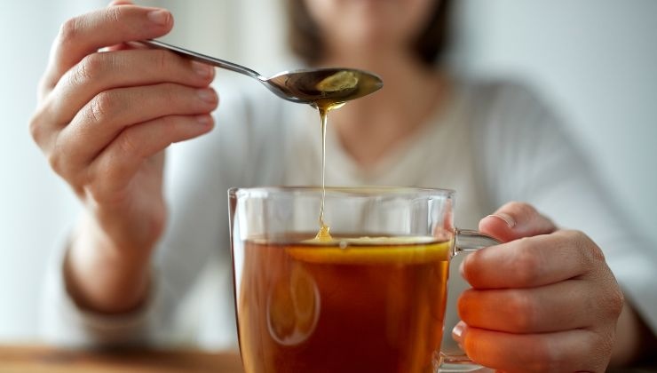 non aggiungere miele al tè