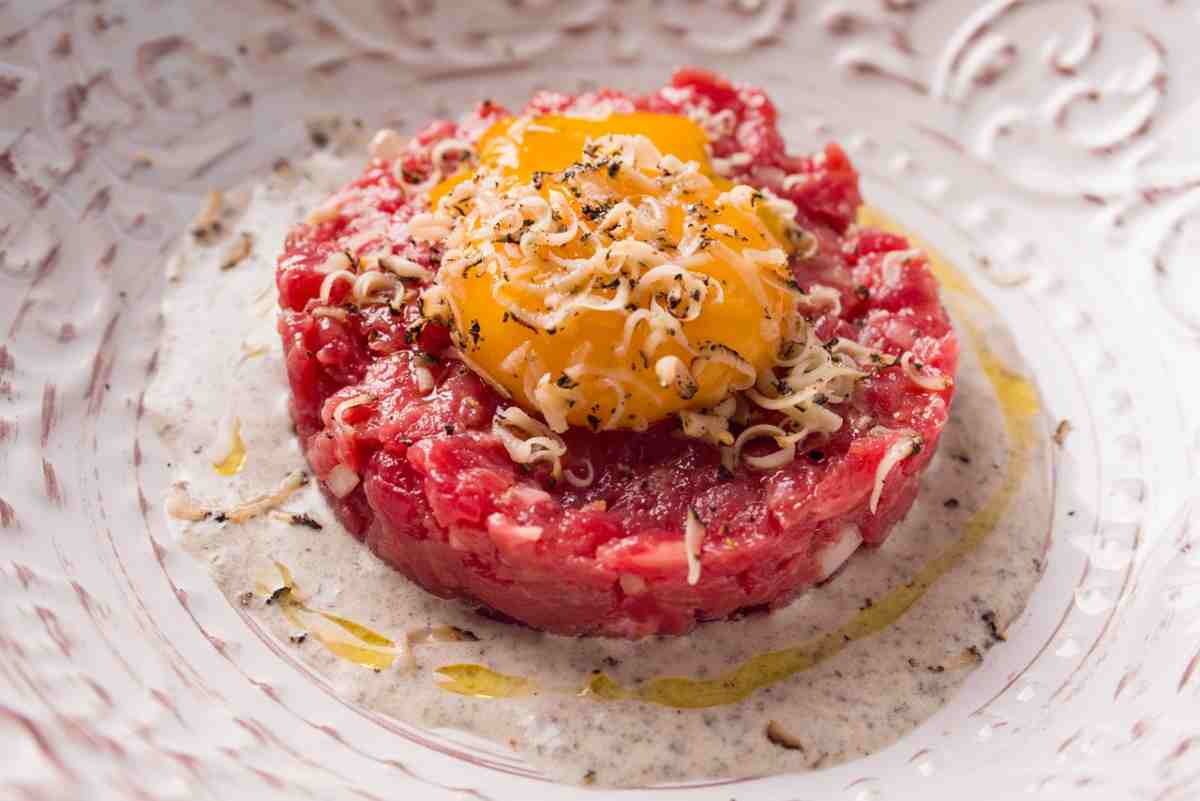 Warning from the Department of Health: if you happen to eat this tartare you’re placing your self susceptible to critical injury to your well being (be very cautious)