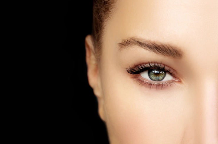 occhio di una donna