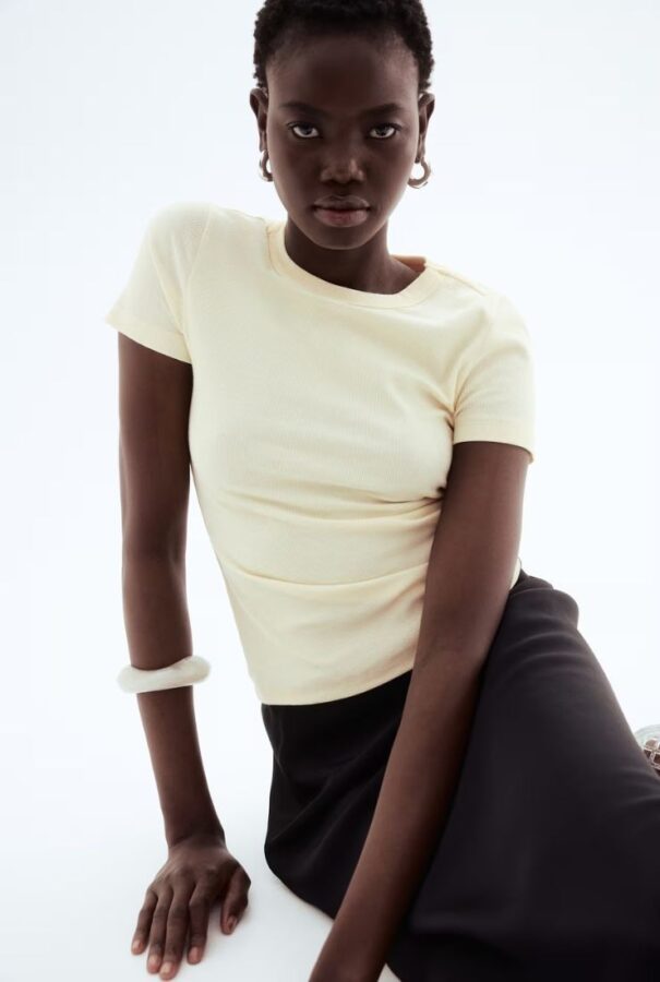 maglia giallo pastello