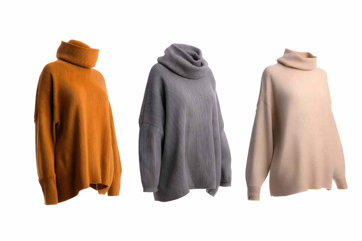 tre tipi di maglie a collo alto di diverso colore