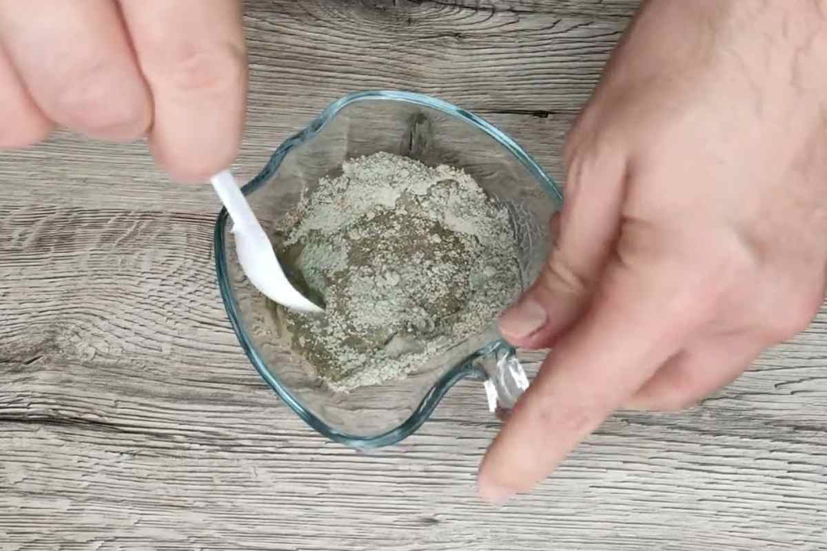 I dentisti non lo diranno mai ma questo rimuove tartaro, rafforza e sbianca i denti