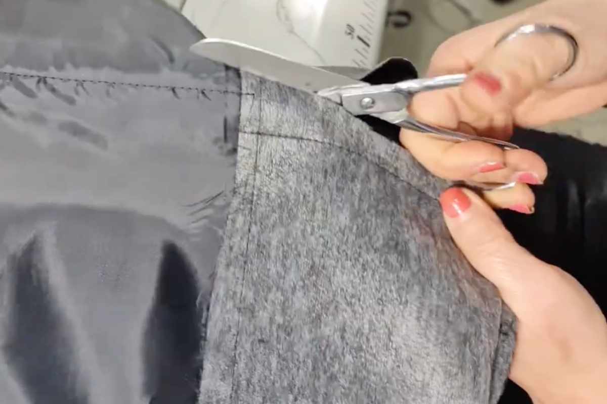sarta taglia bordo per l'orlo di un cappotto
