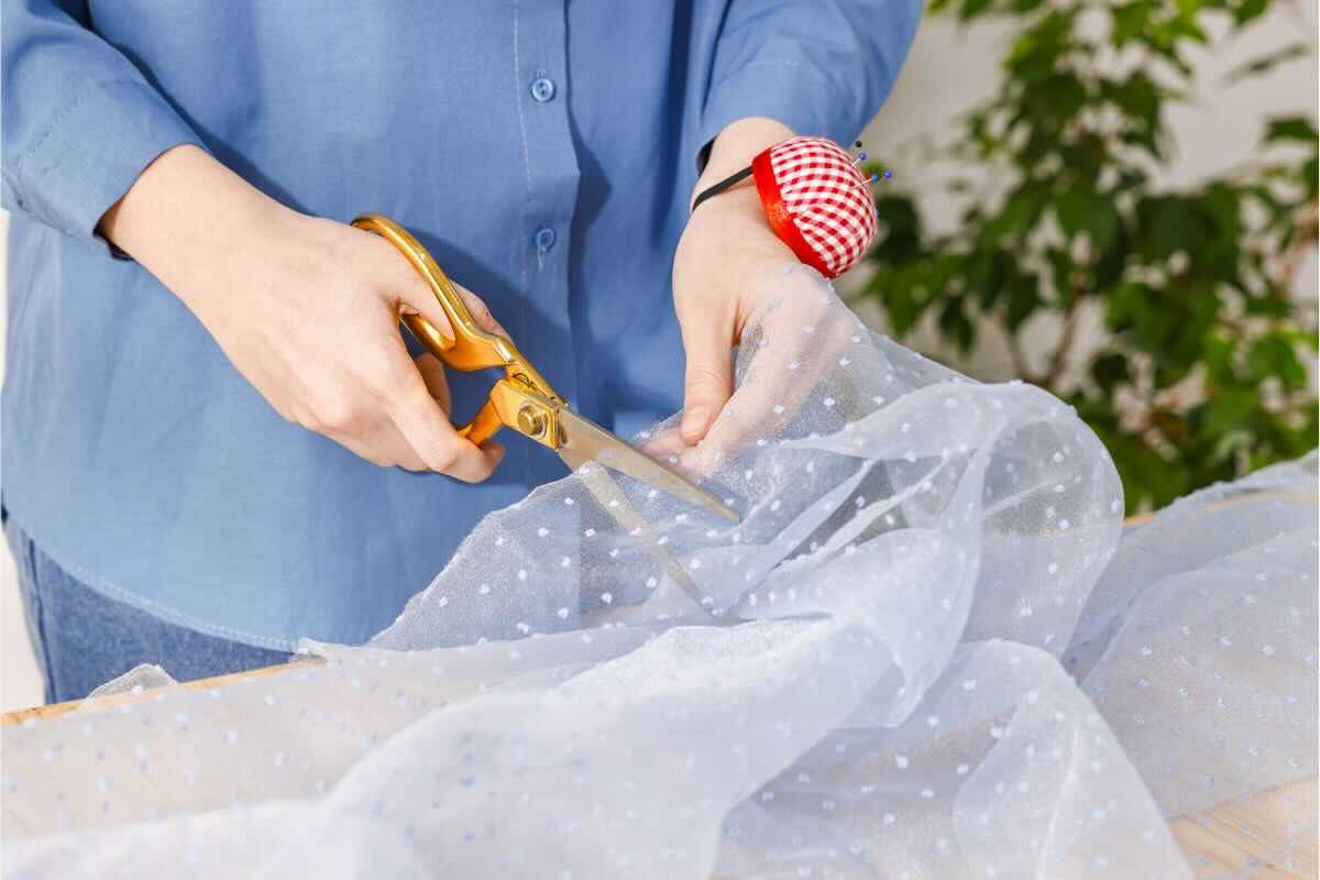 Non regalare il vecchio tulle: riutilizzalo così e capirai quanto vale