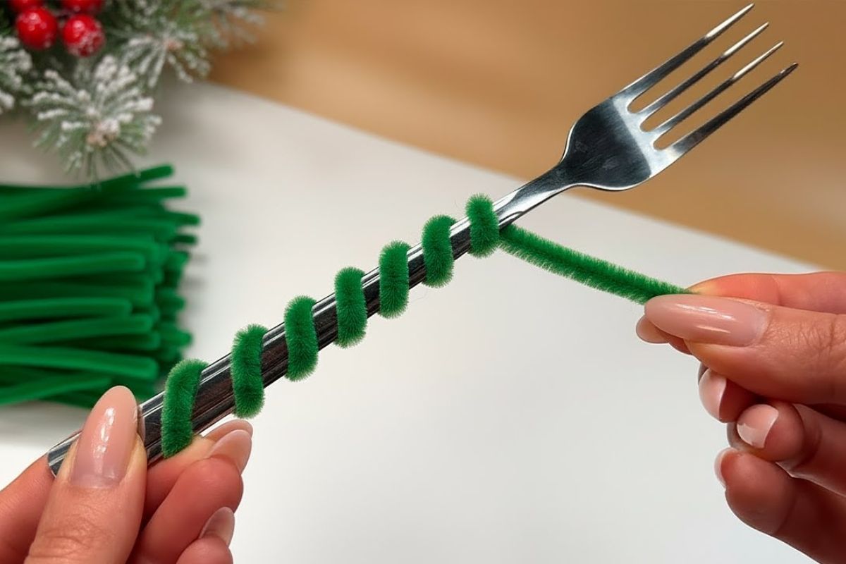 Un’idea natalizia semplice da fare e da vendere: basta una forchetta
