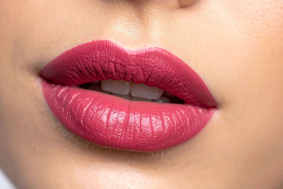 Il rossetto più venduto della settimana: costa 7 euro e dura tantissime ore