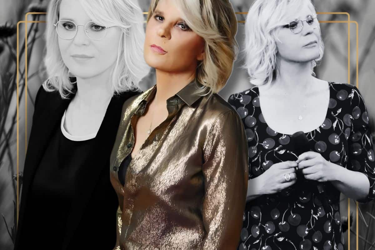 Maria de Filippi non se ne separa mai: sapete quanto valgono le sue sneaker preferite? Vi ci potreste fare una vacanza