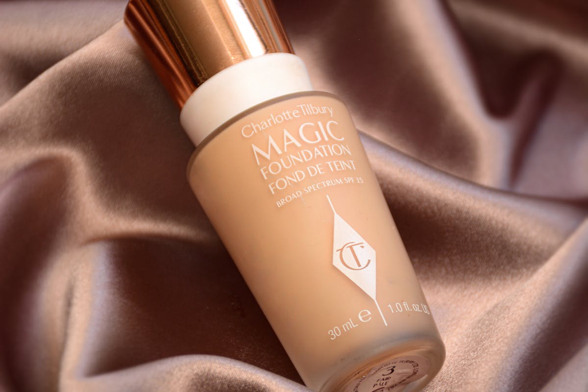 I migliori fondotinta over 40 di dicembre, ecco quali sono: 3 proposte per un trucco da modella