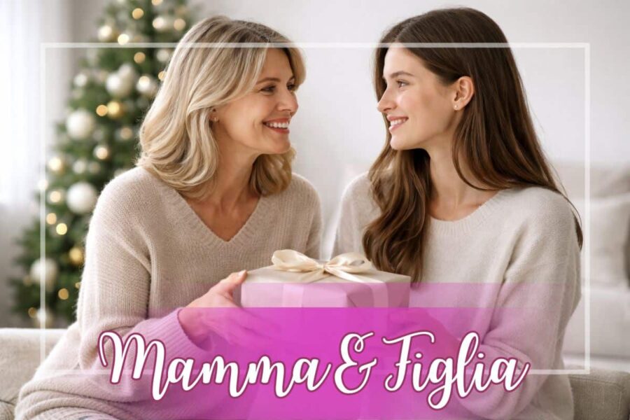 Madre e figlia si scambiano regali