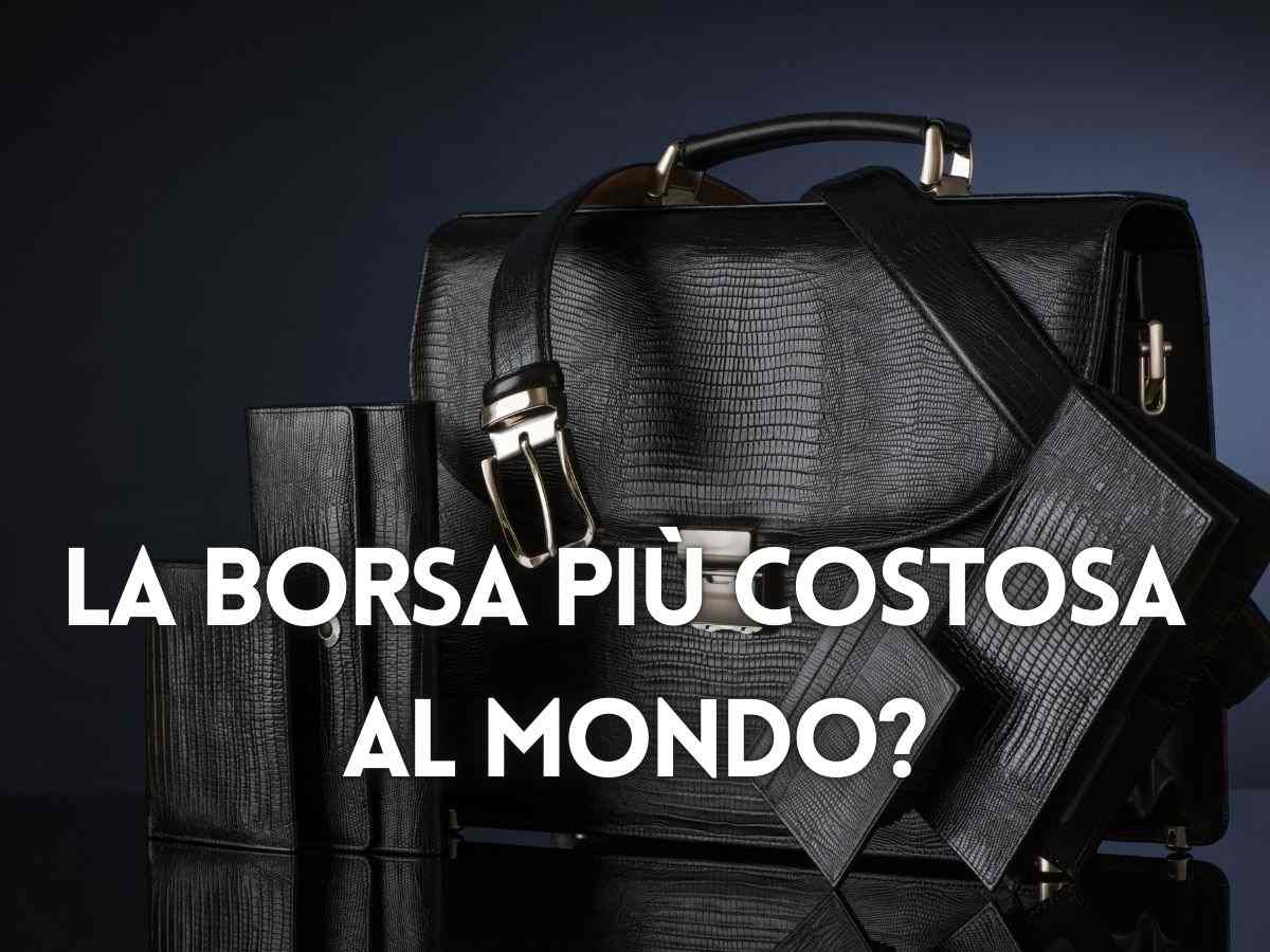 borsa nera con accessori