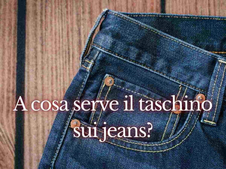 un jeans classico con il consueto taschino in bella vista