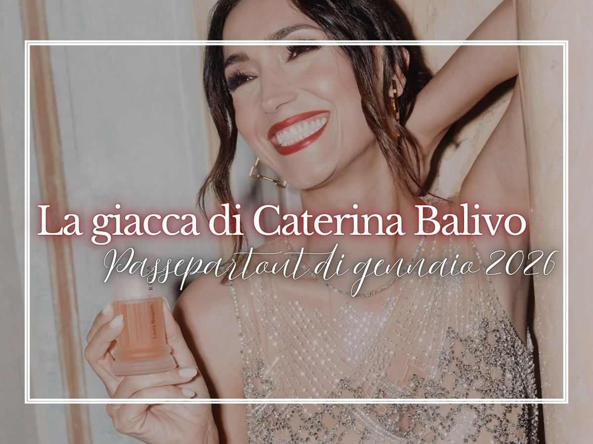 caterina balivo tiene in mano boccetta di profumo