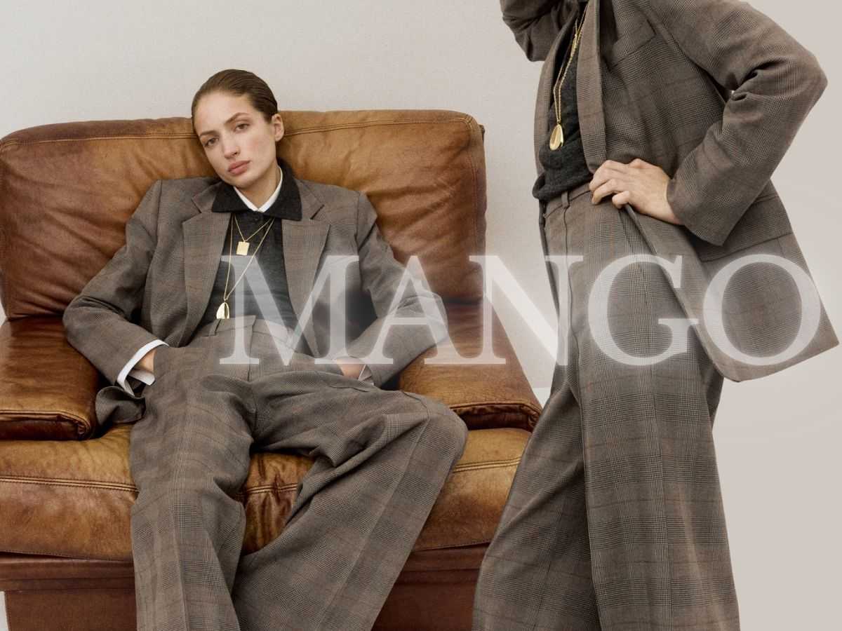Il pantalone Mango che fa sembrare altissime le ragazze basse: a meno di 50 euro sta andando a ruba