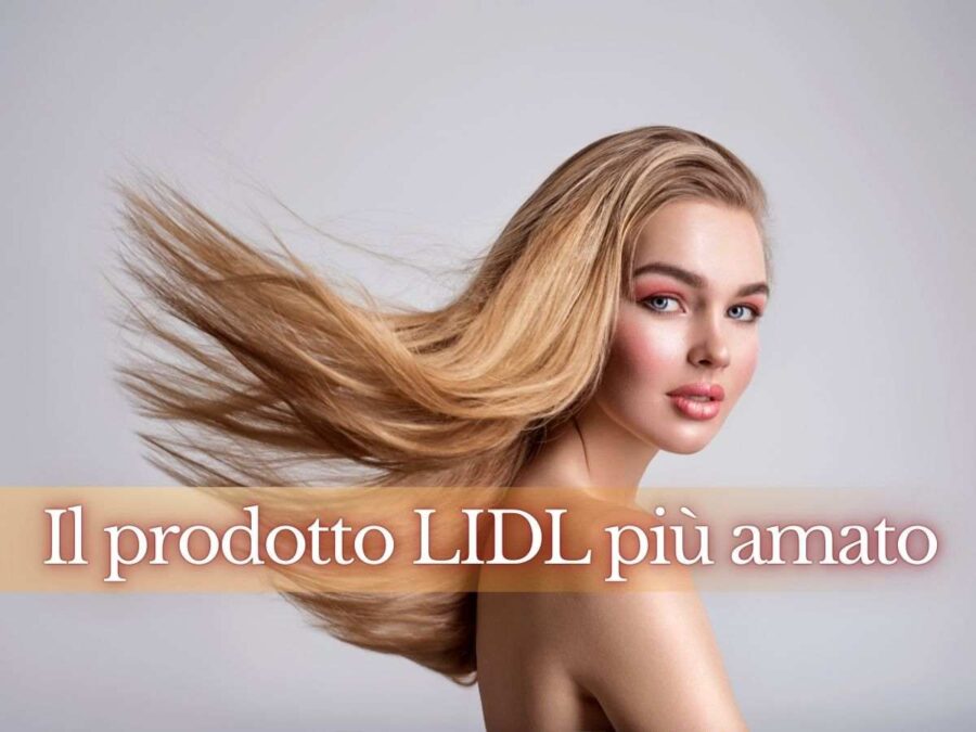 donna con capelli biondi fluenti