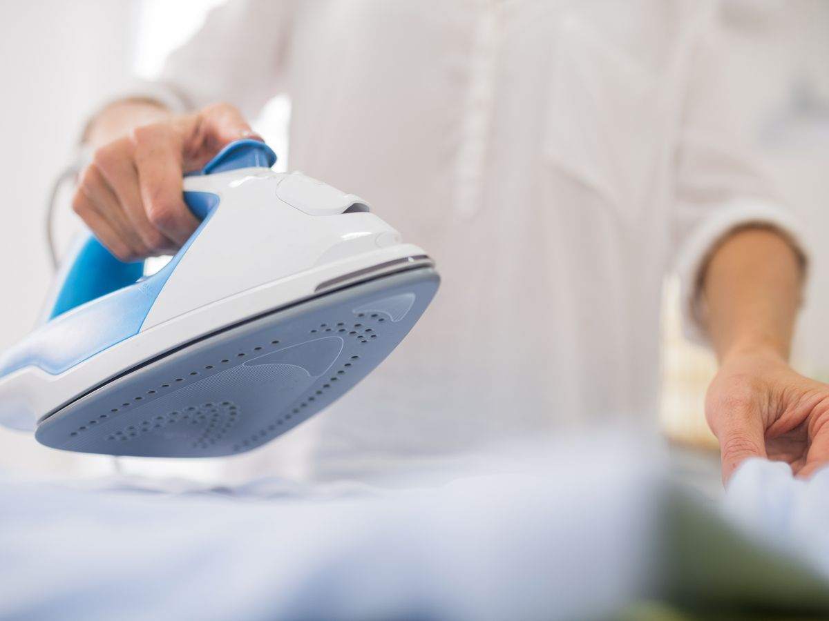 ferro da stiro in funzione
