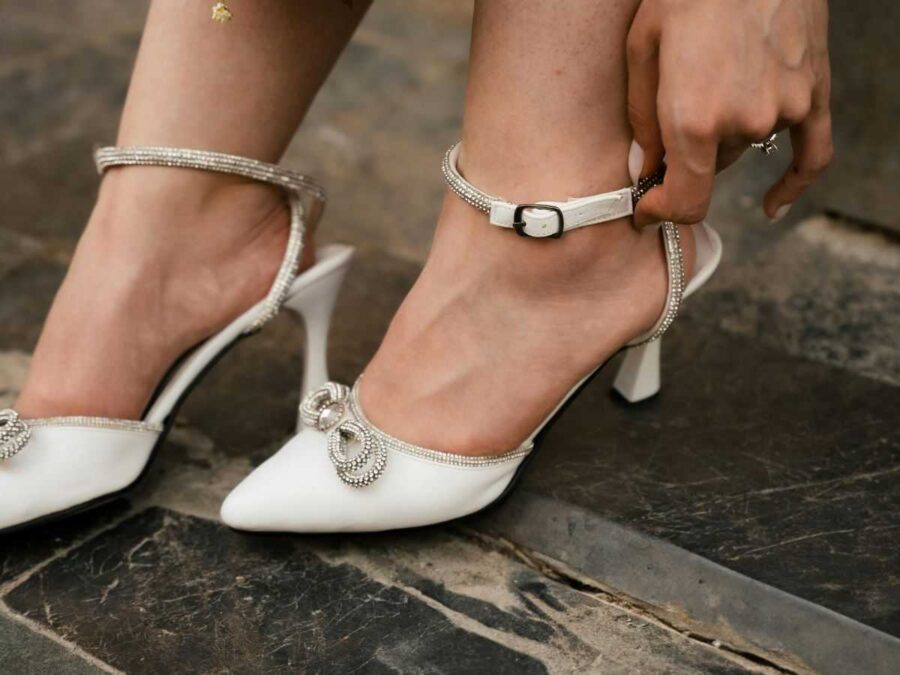 tacchi bianchi altezza media